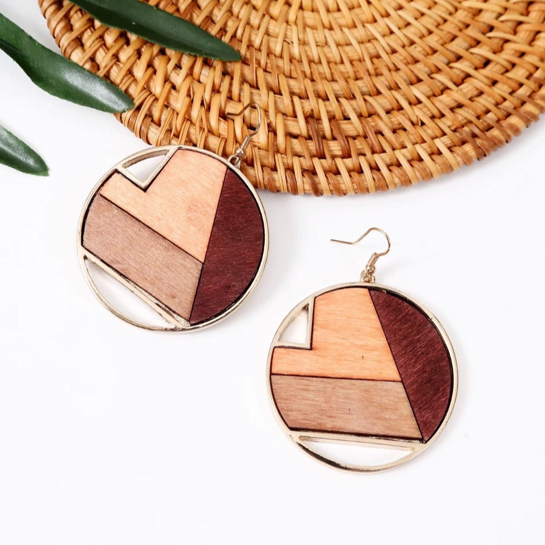 AFRICAN SPHERE TEXTURED EARRINGS